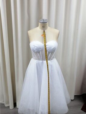 White Strapless A-Line Tulle Party Dress